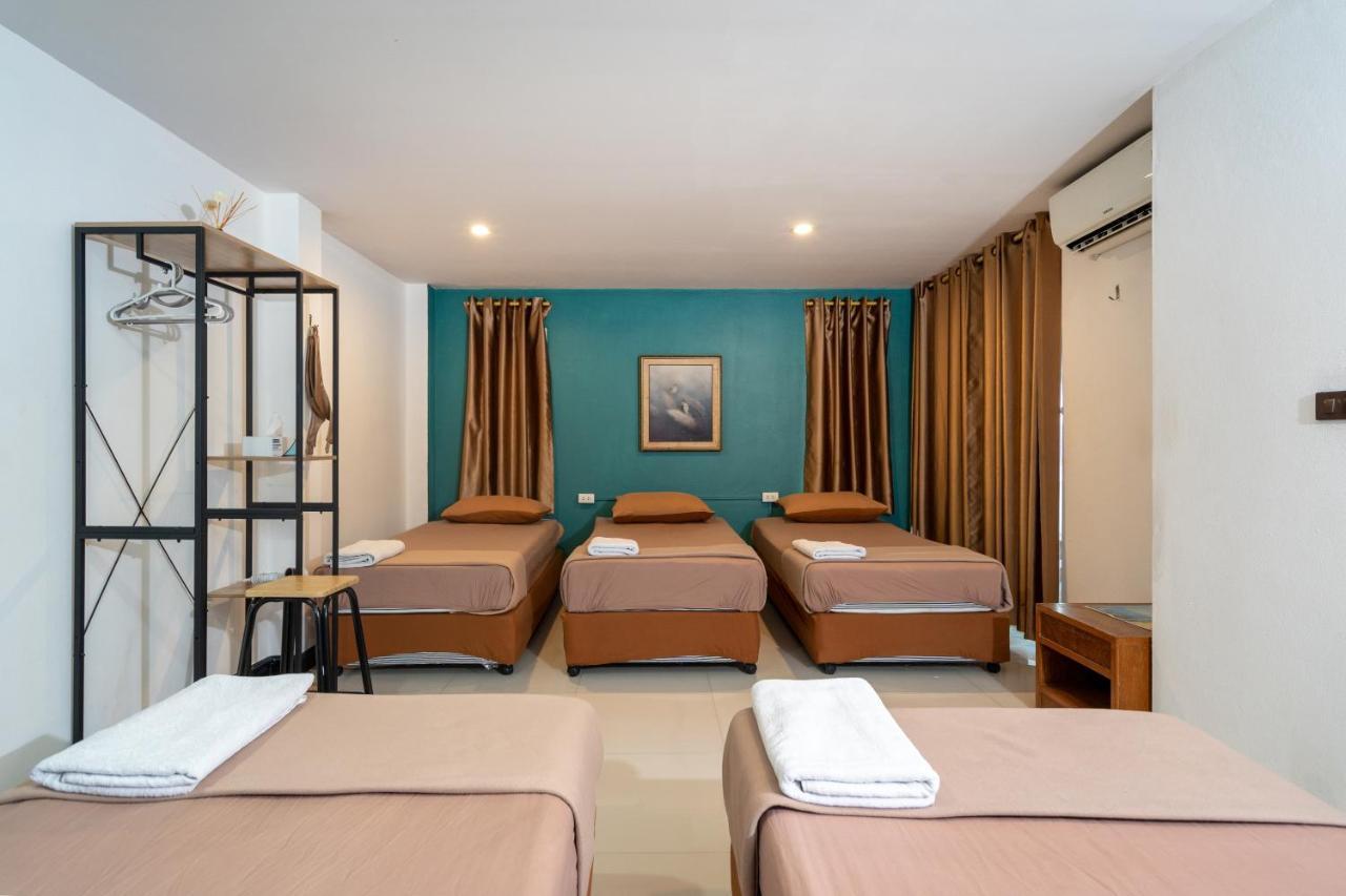 Standard Family Room